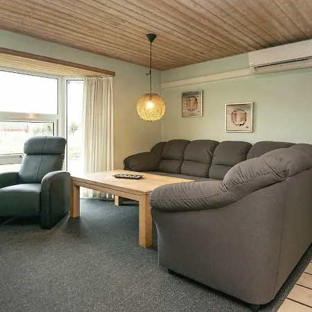 Ferienhaus Holiday Xxiii *